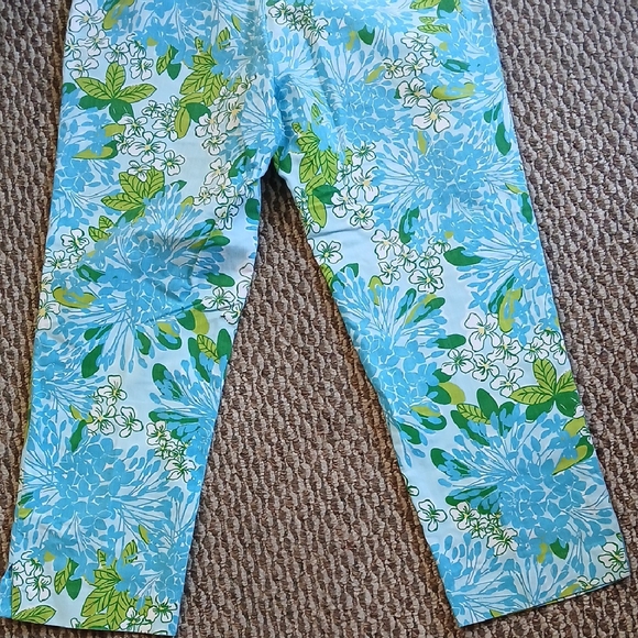 Lilly Pulitzer Blue and Green Tropical Pants Inseam 25 Length 35 - Picture 7 of 7